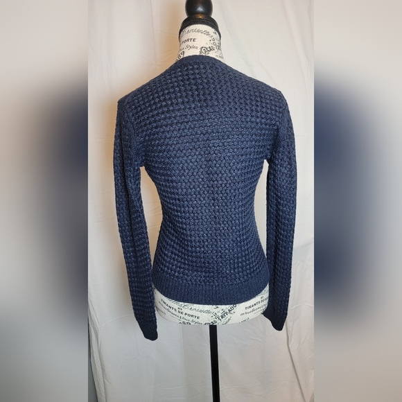 Banana Republic Women's Pullover Navy blue Sweater Size small - Picture 2 of 5